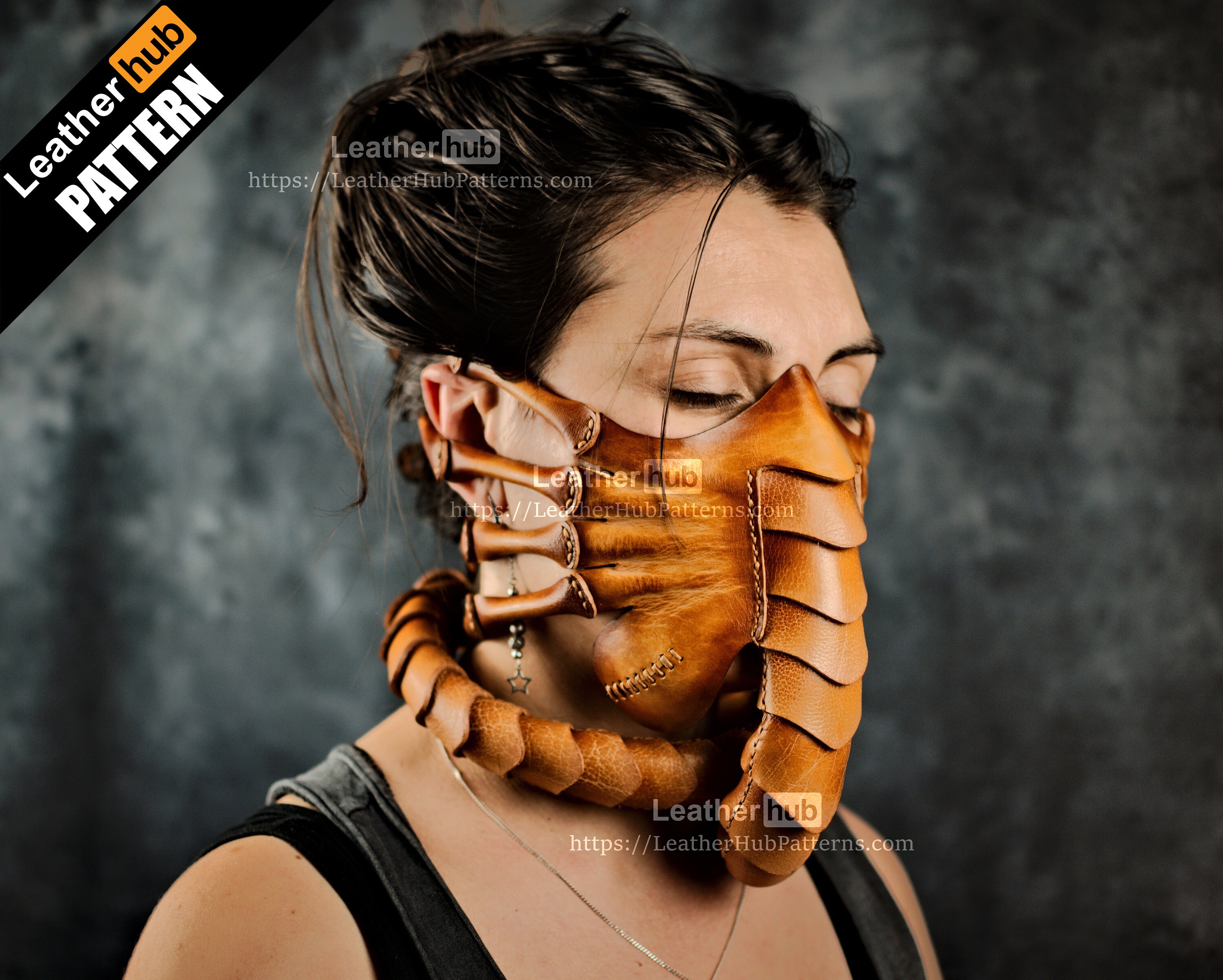 Facehugger mask leather pattern PDF by Leatherhub