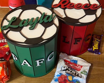 Personalisierte Fußball Snackbox: Benutzerdefinierte Teamfarben, eingravierter Name