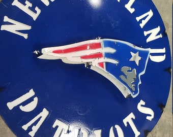 Signe des Patriotes | Décor des Patriotes | Signe métallique des Patriots de la Nouvelle-Angleterre | Grotte de l’homme | Idée cadeau | Fan de football | Tom Brady Décor