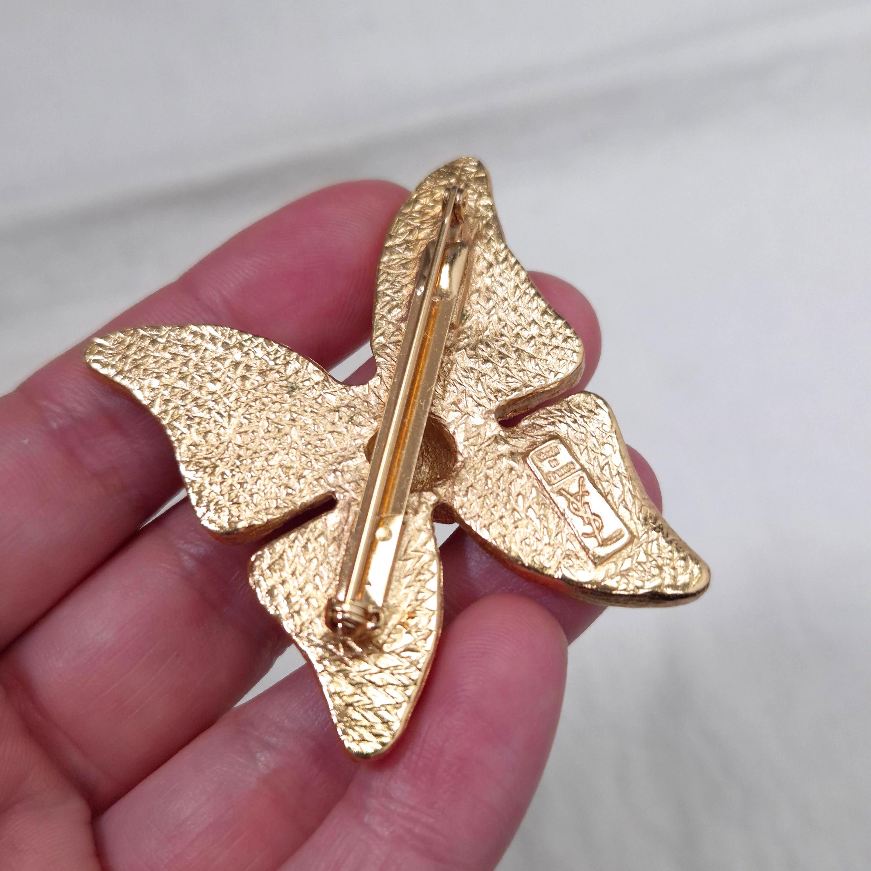 YSL　イヴサンローラン　ブローチ　蝶　バタフライ YSLのヴィンテージバタフライブローチ、象徴的なイヴサンローランの