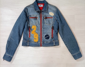 Byblos blu denim jacket streetstyle, vintage jacket for streetwear outfit