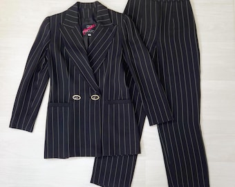 Pinstriped suit Gai Mattiolo inspo office outfit, pants black suit vintage 1990s