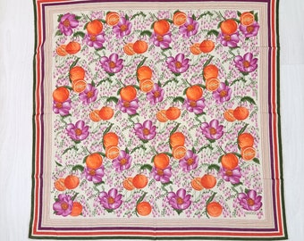 Vintage Gucci sjaal van katoen met bloemen en sinaasappels