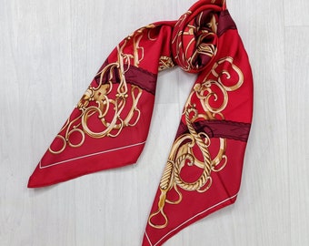 Hermès carré Lift profile, foulard disegnato da Shan Merry