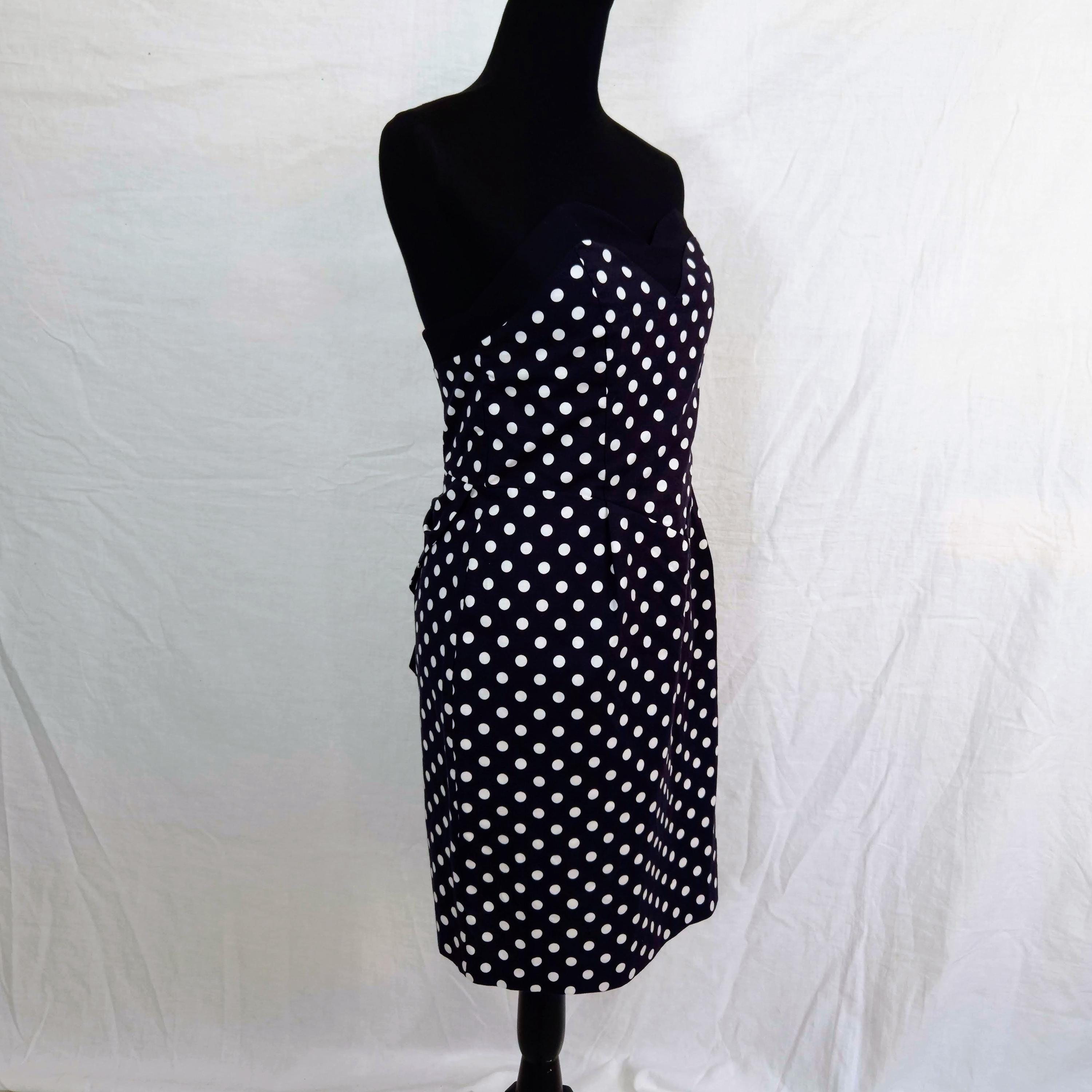 ローラ アシュレイの黒の水玉模様のドレス、80 年代のヴィンテージ