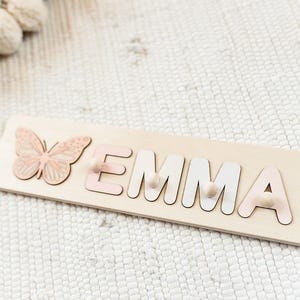 Namenspuzzle Mädchen, Namenspuzzle mit Wäscheklammern, Kinder Namen Zeichen, personalisiertes Babypartygeschenk, Babyparty Kleinkindspielzeug aus Holz, personalisiertes Namenspuzzle