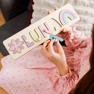 Holz Namen Puzzle, Puzzle Mädchen, Neues Babygeschenk, personalisiertes Puzzle, personalisiertes Baby-Duschegeschenk, Ostergeschenk Holzspielzeug für Kleinkinder