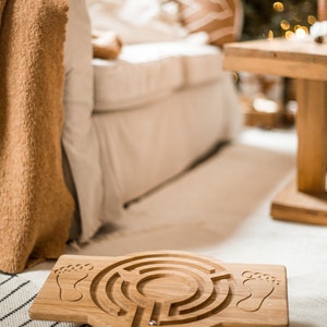 Kinder Balance Board, Montessori Spielzeug, Labyrinth Beschäftigungsbrett, Balance Board für Kinder, Naturholz Spiel, Beschäftigungsbrett Kleinkind, Holzspielzeug Bild 5