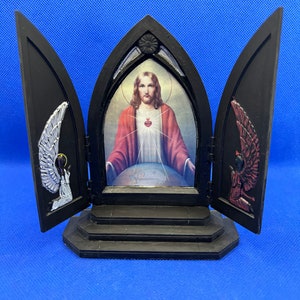 Gothic cathedral Painted Vintage Jesus Display with Open Doors angels