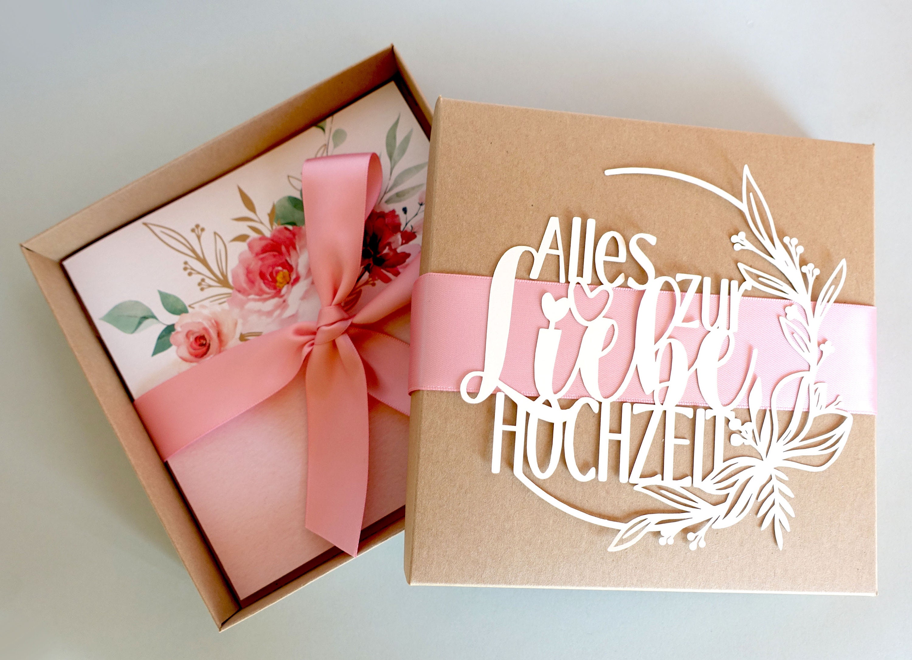 Gift box for the wedding