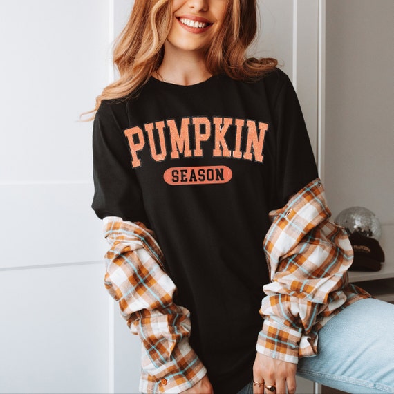 Pumpkin Season tshirt, Fall Harvest T-shirt, Autumn Vibes Tee, Thanksgiving Gift, Halloween Shirt for Women