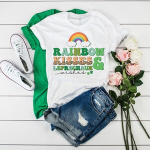 St. Patrick&#39;s Day T-Shirt: Rainbow Kisses & Leprechaun Wishes