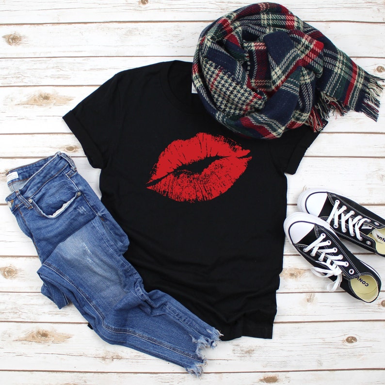 Valentine's Day tshirt red lips Valentines shirt womens tshirt for valentines day, cute Valentine's outfit red lips tshirt Solid Black Blend