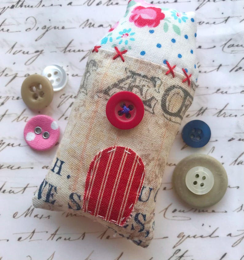 Button Houses Pattern - Etsy