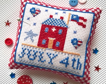 July 4 Pincushion Pattern