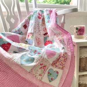 Strawberry Hearts Quilt Pattern
