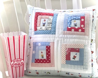 Log Cabin Cushion Pattern