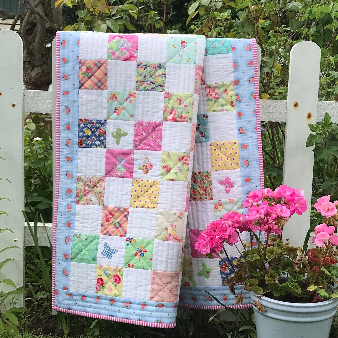 Butterfly Park Picnic Quilt - Etsy