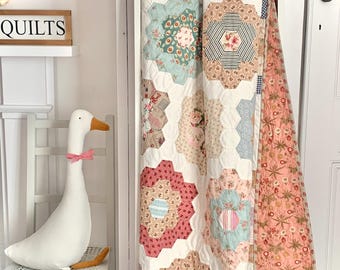 Grandmother&#39;s Garden Quilt Pattern