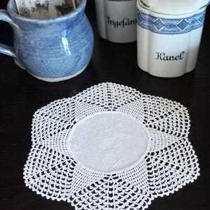 Vintage Crochet Star Doily: Handmade White Lace Table Topper
