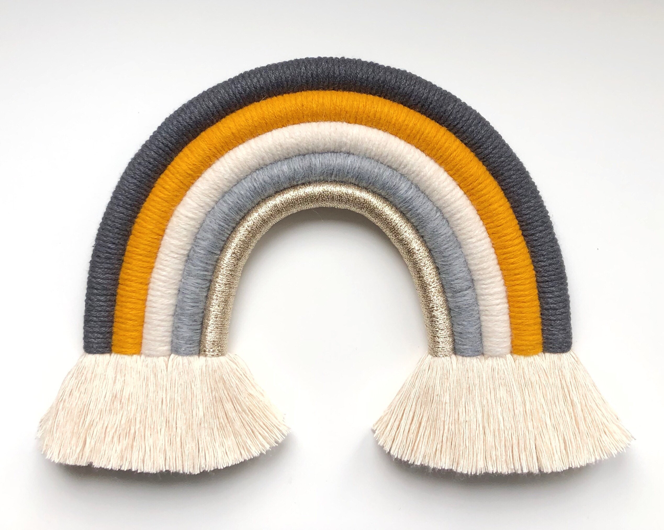 En Stock Arc en Ciel Macramé à Suspendre | 24 X 27 cm