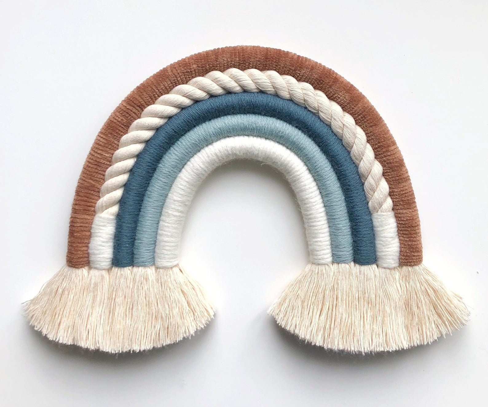 En Stock Arc en Ciel Macramé à Suspendre | 24 X 27 cm