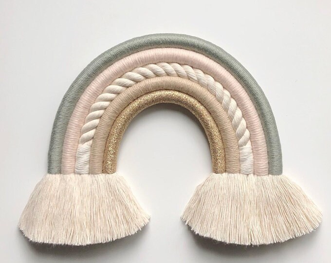 En Stock Arc en Ciel Macramé à Suspendre | 24 X 27 cm