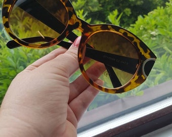 Oversized Sunglasses Tortoise Shell Design Retro Boho