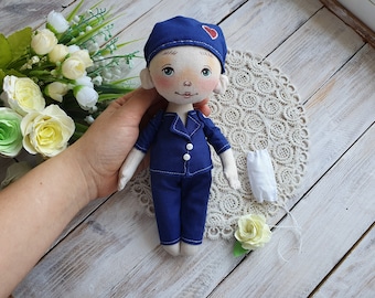 Doctor and nurse fabric doll sewing PDF patterns (including clothing and face painting)