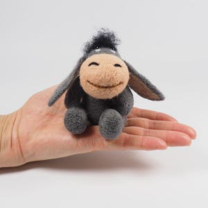Âne en feutre Bourriquet laine mérinos peluche animal ferme figurine miniature décoration ornement chambre d&#39;enfant mascotte cadeau ami ami des enfants