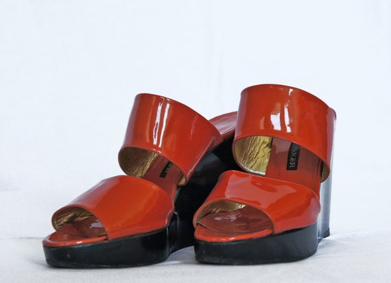 Sandal high heel