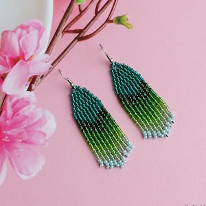 Emerald earrings, Green fringe shining seed bead earrings, Boho ombre beaded earrings, Beadwork earrings