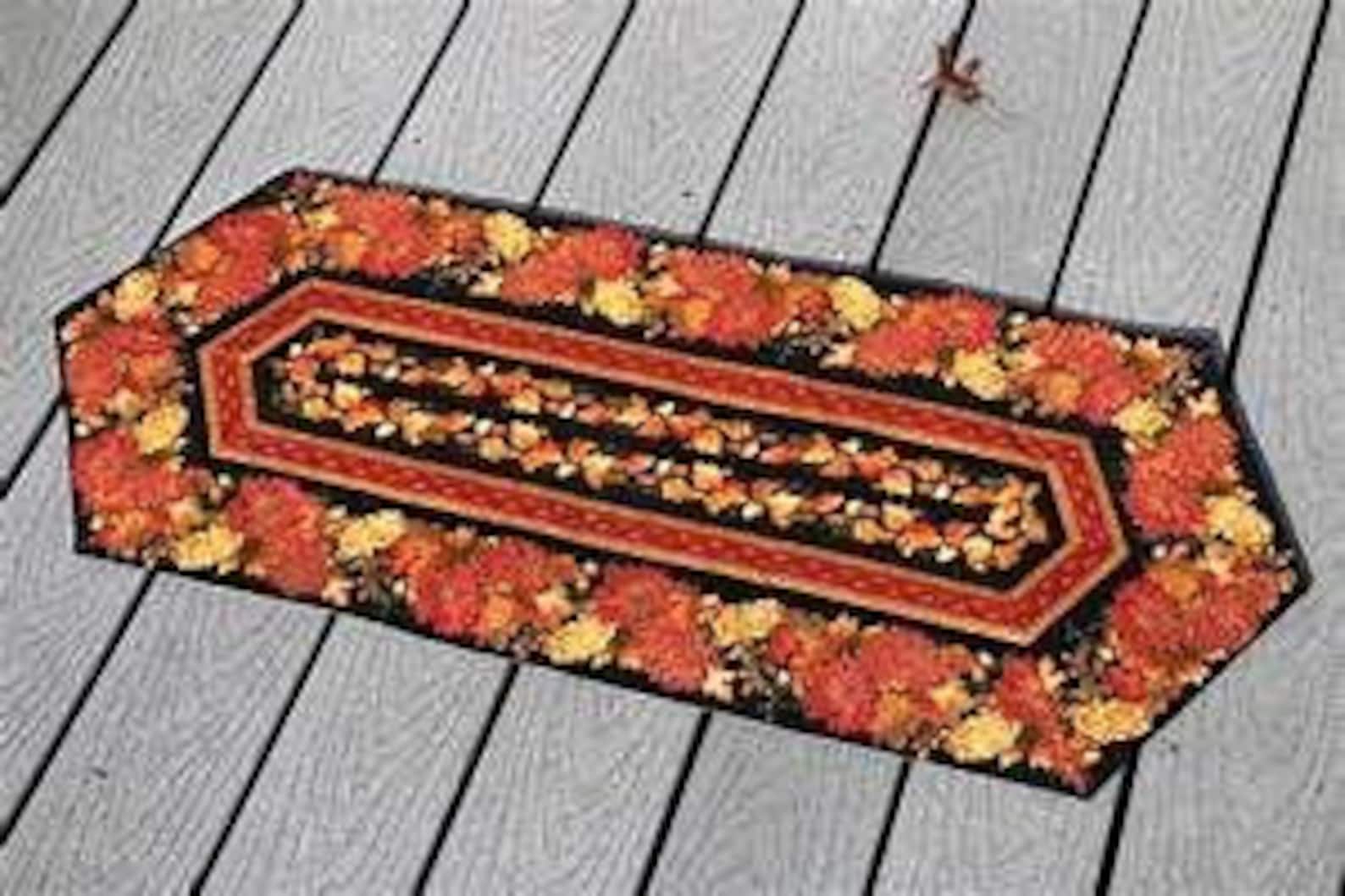 The Original Easy Striped Table Runner by Karen Montgomery - Etsy