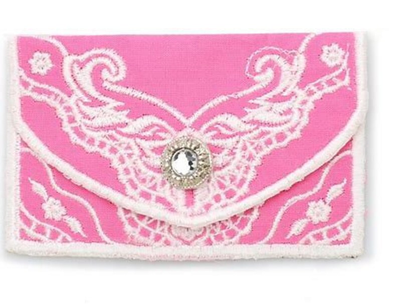 Vintage Lace Card Holder by Hope Yoder In the hoop Embroidery Collection