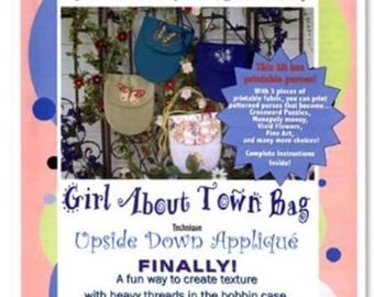 Girl About Town Bag Pattern by Cindy Losekamp