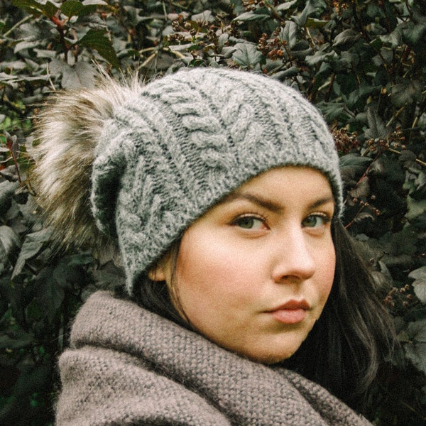 Cappello con pom pom, cappello bobble da donna slouchy, berretto con pompon in pelliccia sintetica intrecciata, berretto con pompon invernale, berretto di alpaca a maglia grossa, toque di lana lavorata a mano