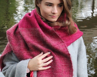 Fuchsia blanket scarf. Chunky pink mohair shawl. Wide woven wool wrap shawl. Oversized women's silk scarf. Long hand weaved winter shawl