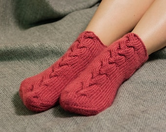 Bed socks for women / Cable knit socks / Wool slipper socks / Braided home socks / Thick socks