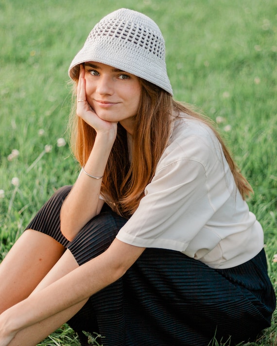 Hand Crocheted Mesh Bucket Hat - Breathable Women display picture 1