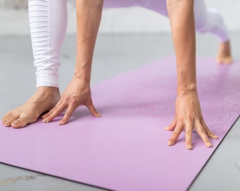 Purple Yoga Mat - Non Slip Yoga Mat / Pilates Mat / Fitness Mat