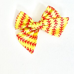 Softball Schleife | Softball Schleifenclip | Baseball Schleife | Sportschleife Haarspange | Mädchen Softball
