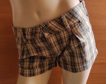 Brown-Olive Checkered Shorts/Casual Plaid Pintucked Shorts/Cut-off Regular shorts/Low Waist Shorts/size S.