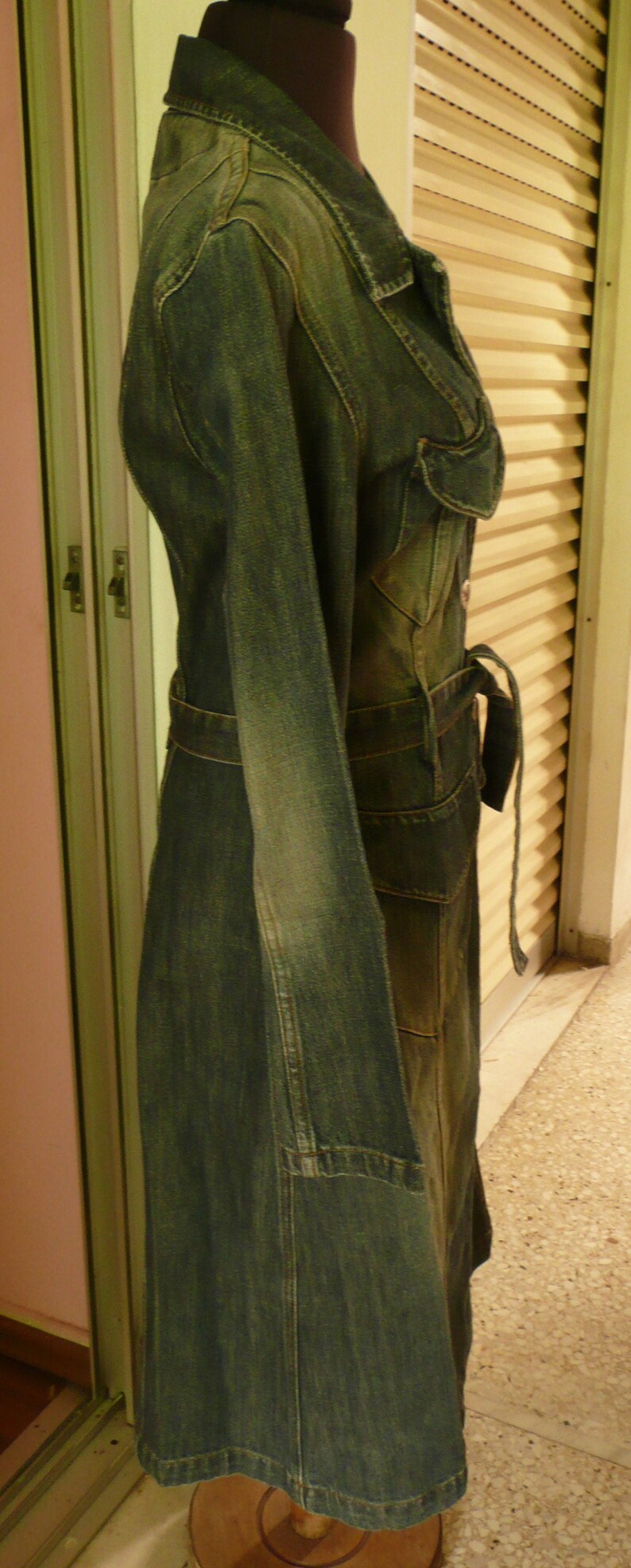 Best Vintage 90s GUESS Jeans fitted coat Stone Acid Wash Blue Guess Denim coatfashion 90s Long Jean coatbuttons belt Maxi Jean coatXS-S