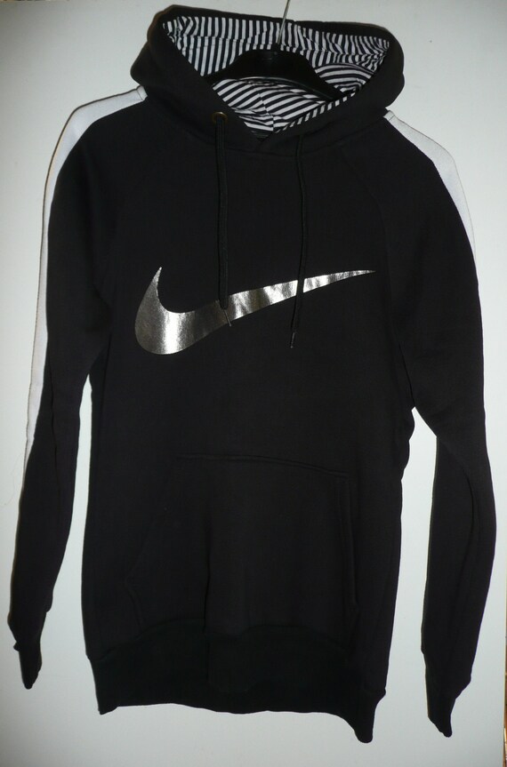 Sudadera negra con capucha Therma-FIT de Nike Training