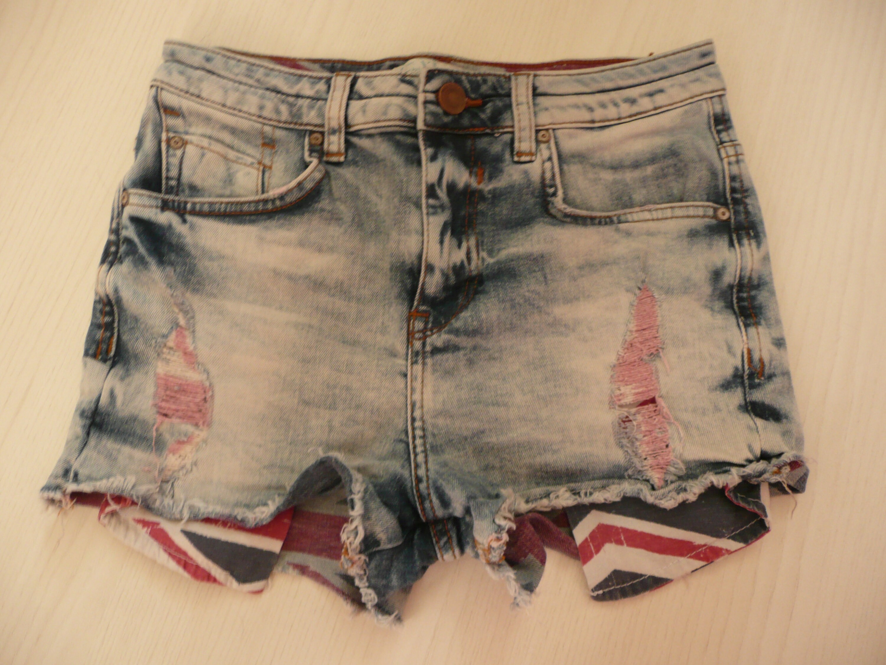 Women's Distressed Frayed Jean Shorts 
