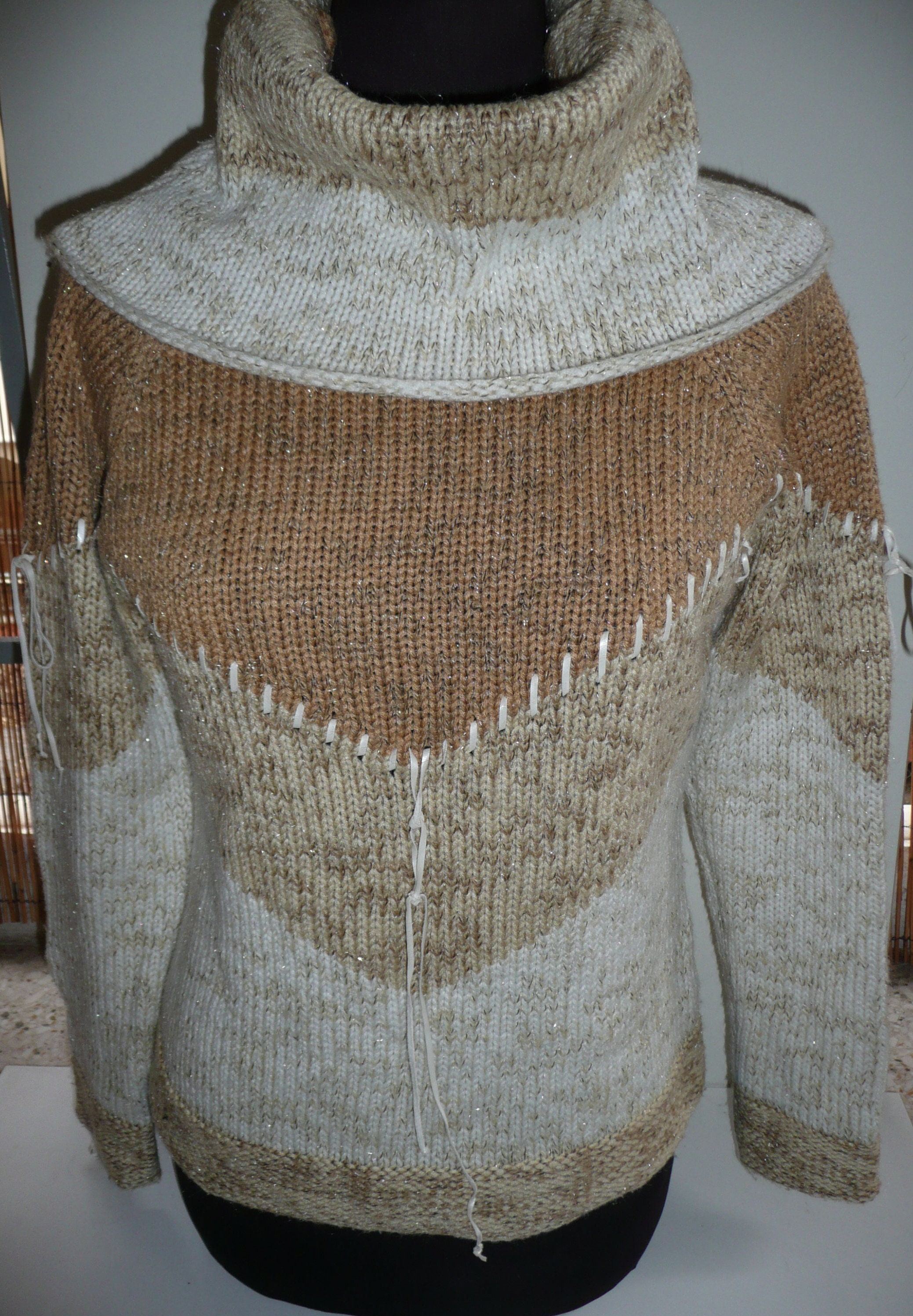 Vintage 90s Women's Lana Wool Sweater 