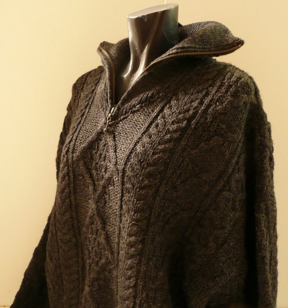 Vintage ARAN CRAFTS Irish Cable-knit sweater/Genui