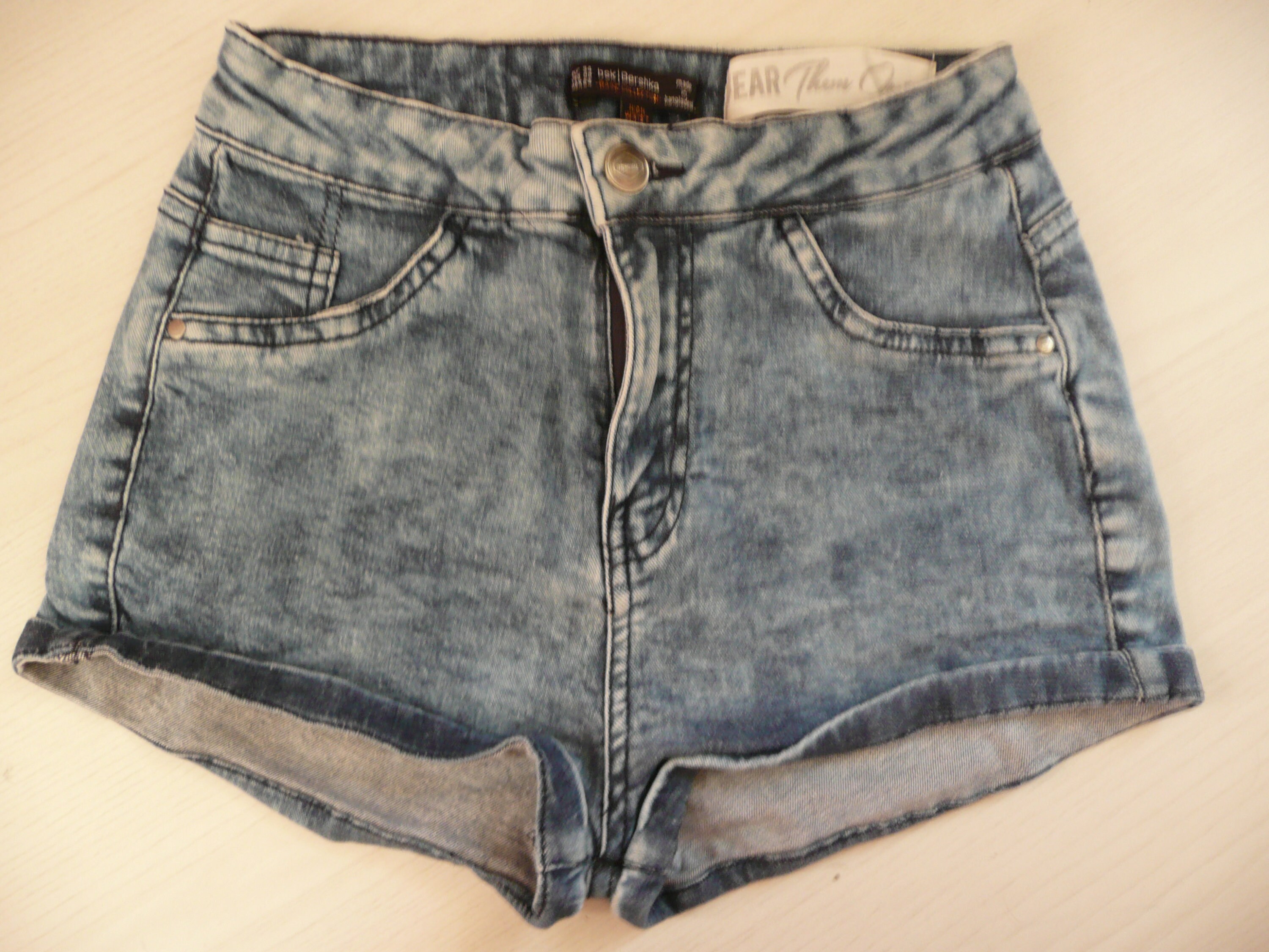 Women's Distressed Frayed Jean Shorts 