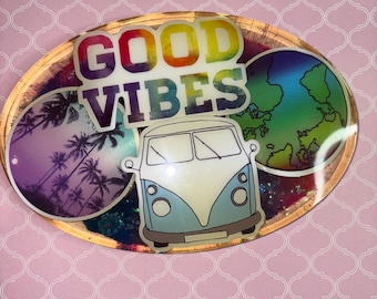 Portavelas/platillo para joyas de resina con buen ambiente, con ligeras imperfecciones.