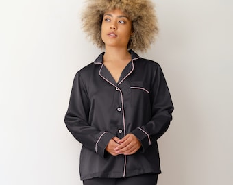 Schwarzer Pyjama, Seidenpyjama-Set, Seidenpyjama-Damen-personalisierte benutzerdefinierte rosa Satin PJs Brautjungfer Pyjamas Geschenk für sie Seide Nachtwäsche PJ Set